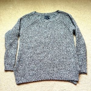 American Eagle Sweater women’s